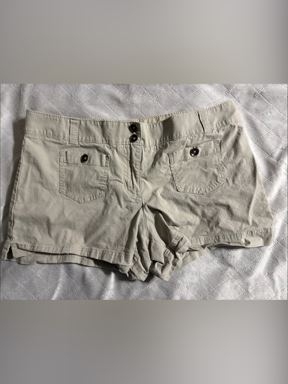 New York & Company tan Shorts